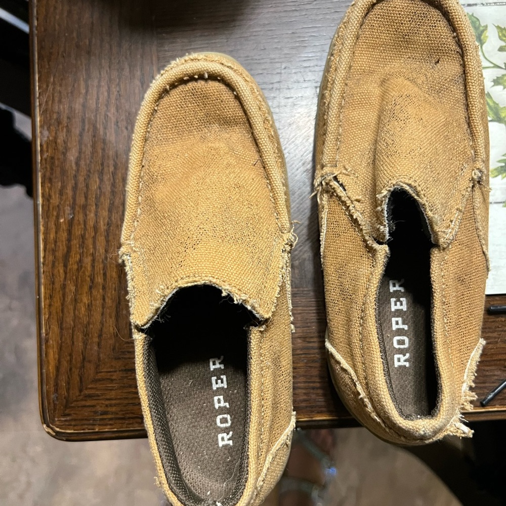 Roper slip on shoes
